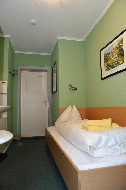 Hotel-Pension Haus Neustadt Brémy Pokoj fotografie